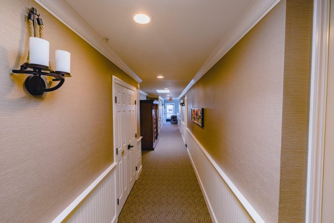 Bed & Breakfast On The 4*
